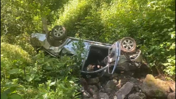 Rize’de trafik kazası ölü ve yaralılar var