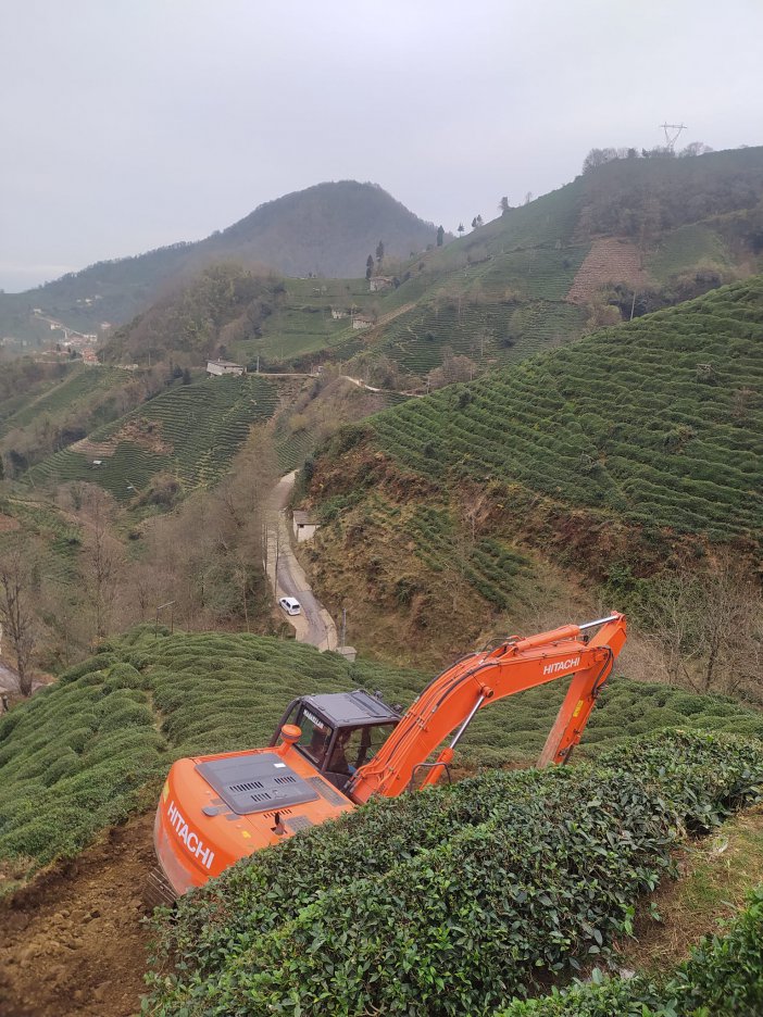 Rize’de yüz yıldır hayal edilen yol gerçek oluyor