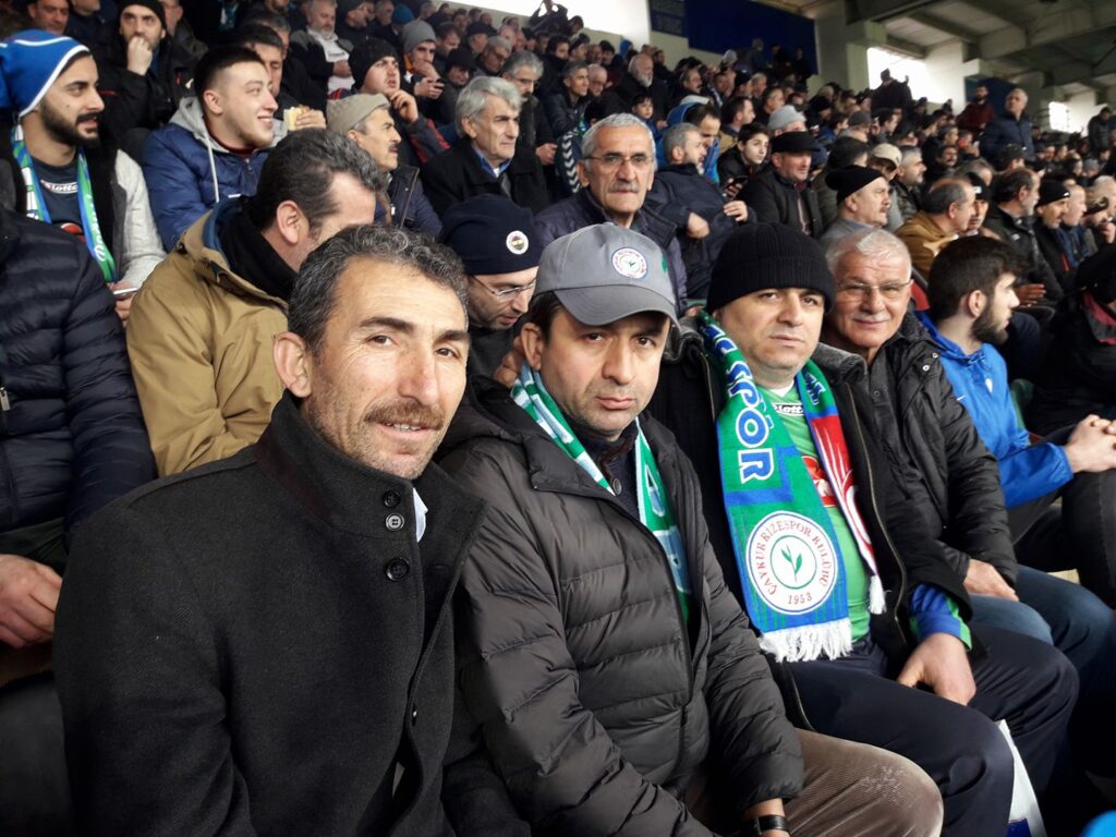 İşte o gün geldi çattı artık aşı olmayanlar maça gidebilecek