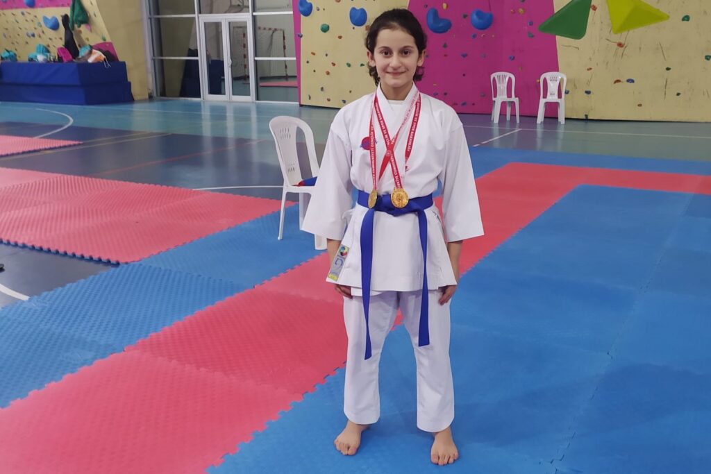 Rizeli öğrenciden  gümüş madalya