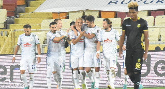 Malatya kızardı Ç.Rizespor kazandı