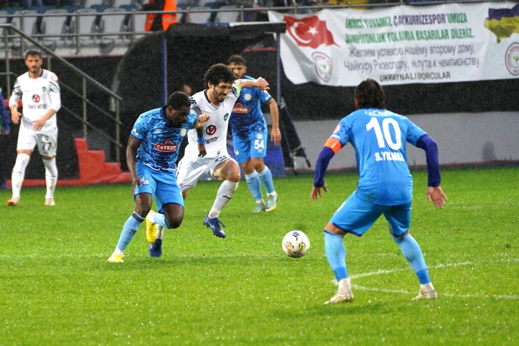Ç.Rizespor rahat turladı 2-1