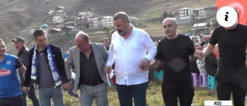 Ç.Rizespor Başkanı Köyüne Coşkuyla Karşılandı