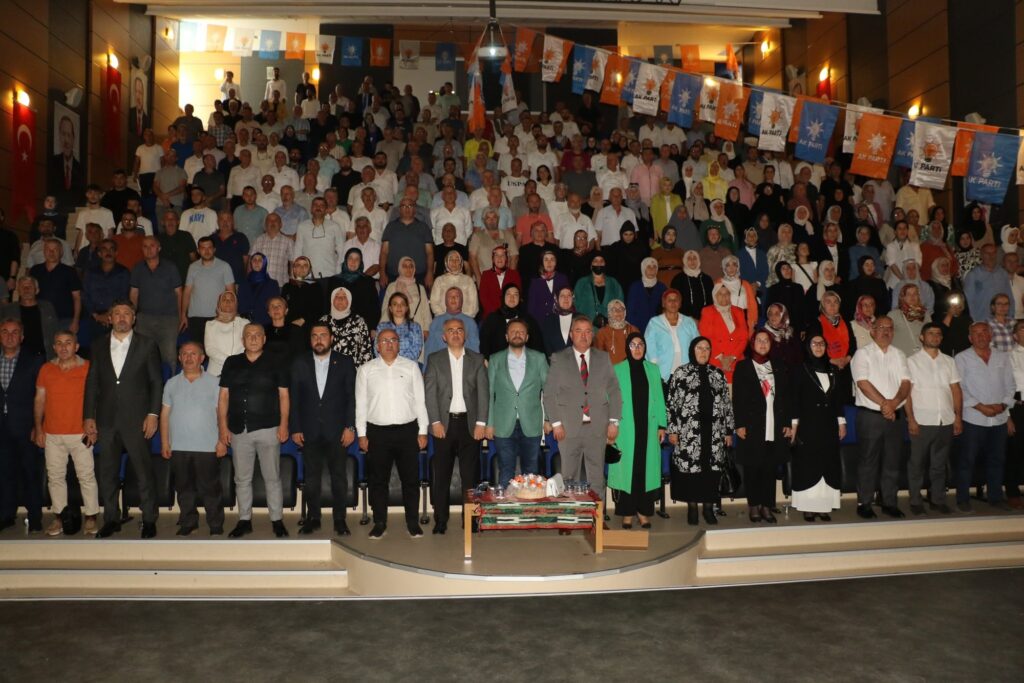 Ak Parti’nin 23. Kuruluş Yıl Dönümü Rize ’dede Kutlandı