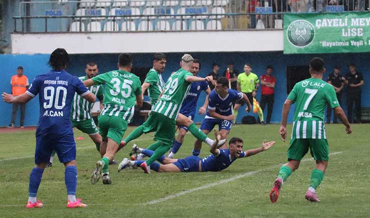Rize derbisinde kardeş payı 1-1