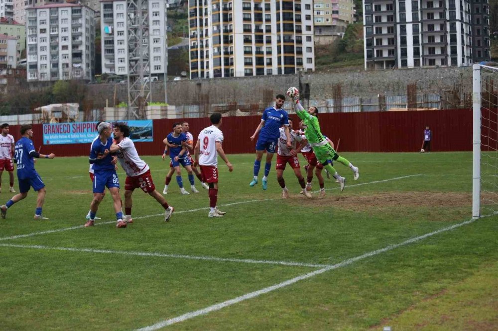 Pazarspor Evinde 0-0