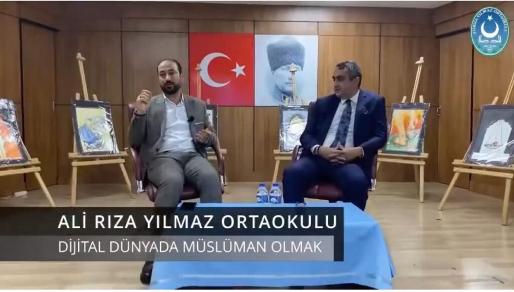 Derepazarı İlçe Müftüsü Halil AKÇAL İle Ali Rize Orta Okuluna Söyleşi Programı Düzenlendi