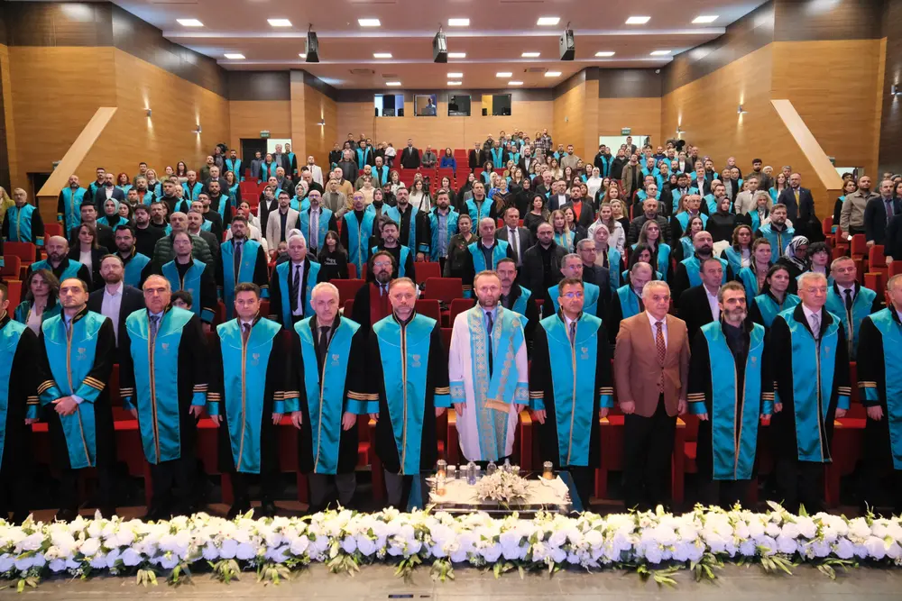 RTEÜ’de Akademik Yükselme ve Performans Ödül Töreni